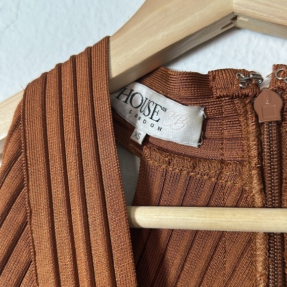 House of CB London Vivienne Toffee Bandage Dress Sz. XS - Picture 7 of 11